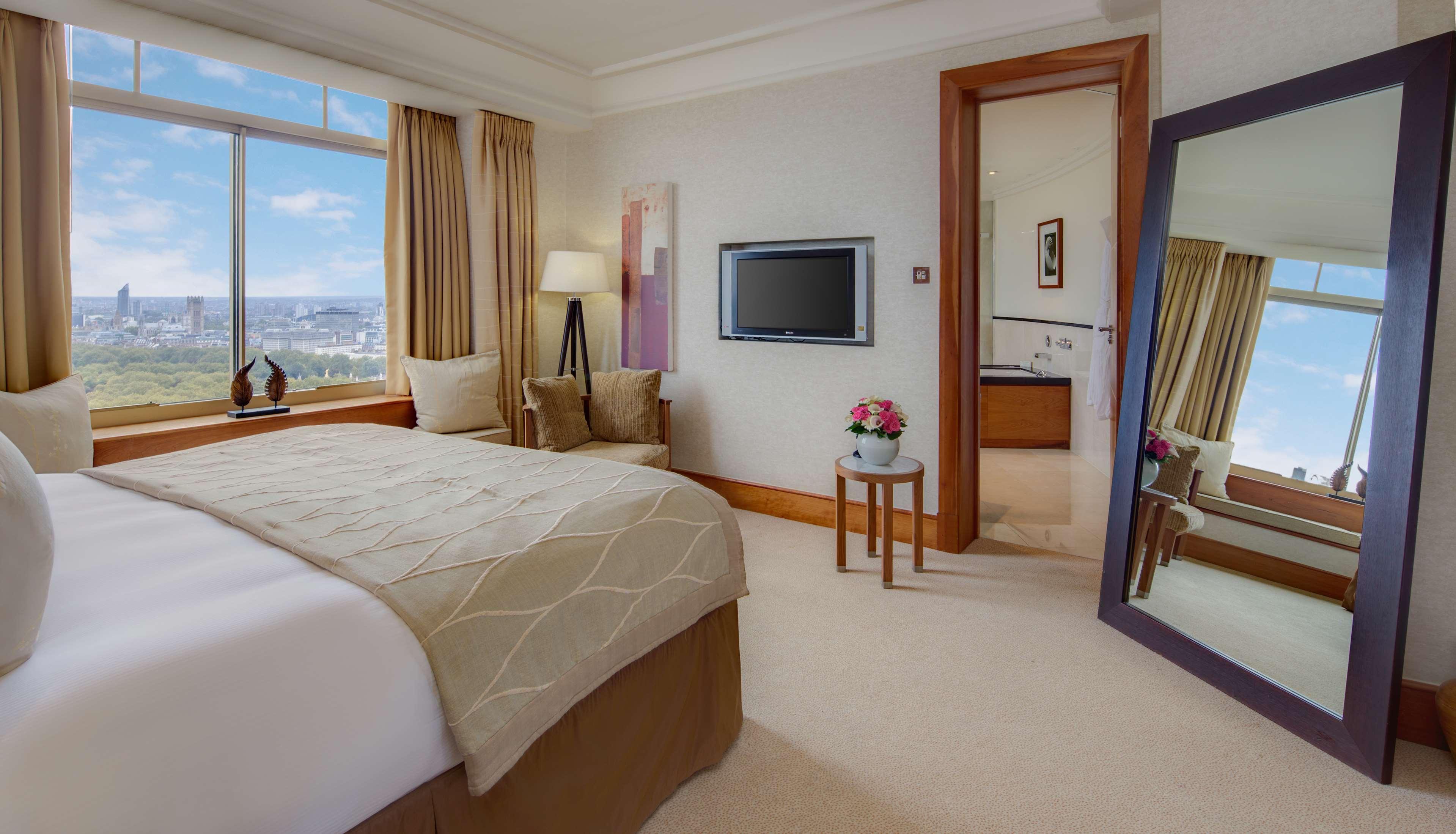 Hilton On Park Lane 5* Londra